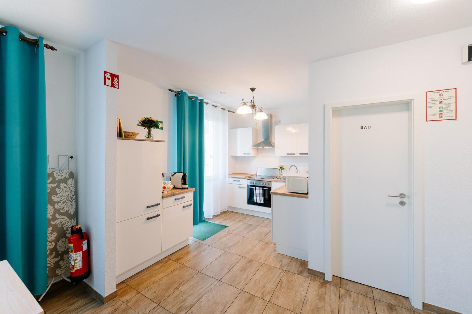 Gaestehaus Am Flughafen Duesseldorf Экстерьер фото